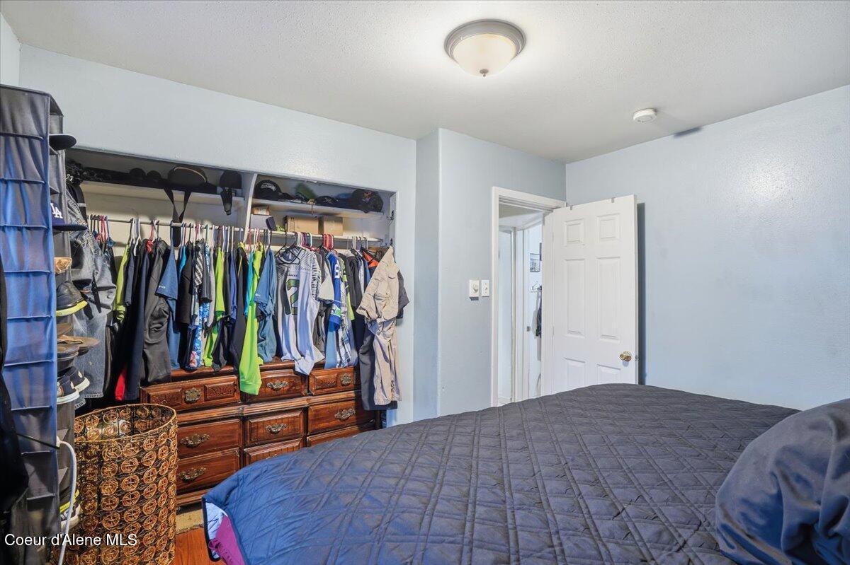 215 North Forest Avenue Sandpoint, ID 83864 - Photo 17 of 39 17-Bedroom 3