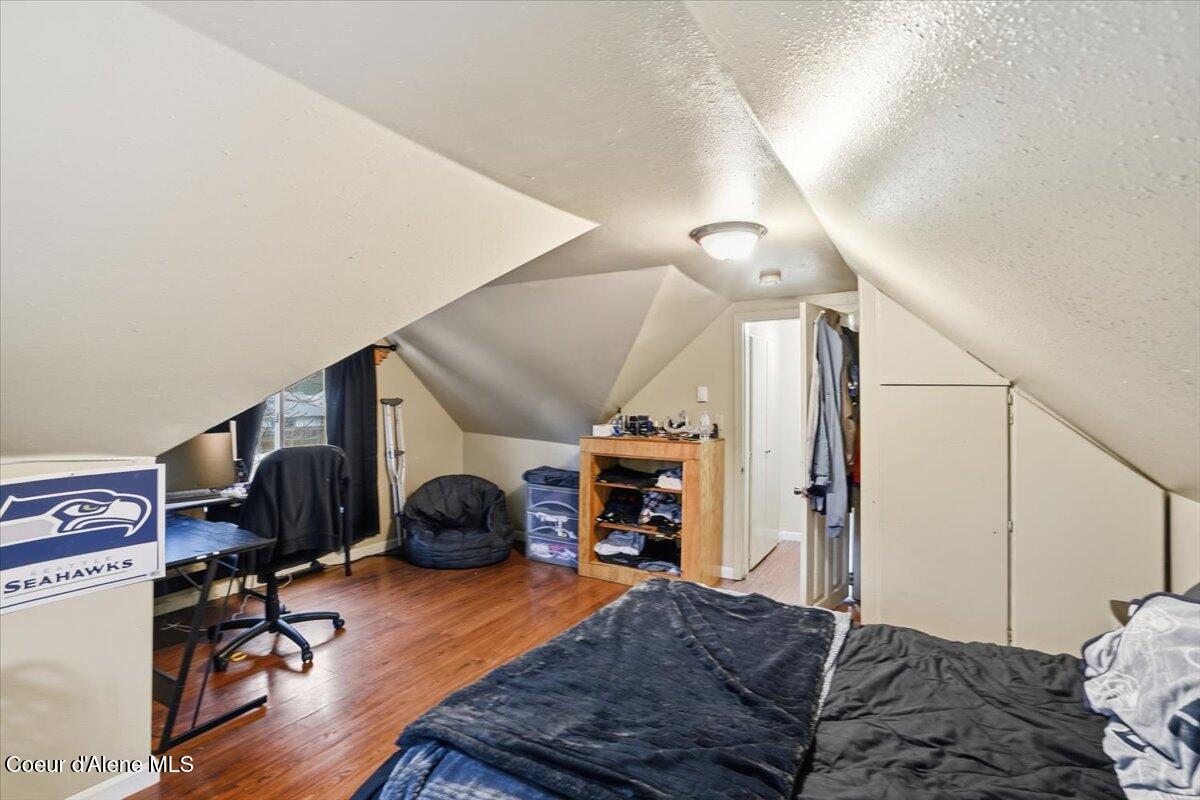 215 North Forest Avenue Sandpoint, ID 83864 - Photo 21 of 39 22-Primary Bedroom