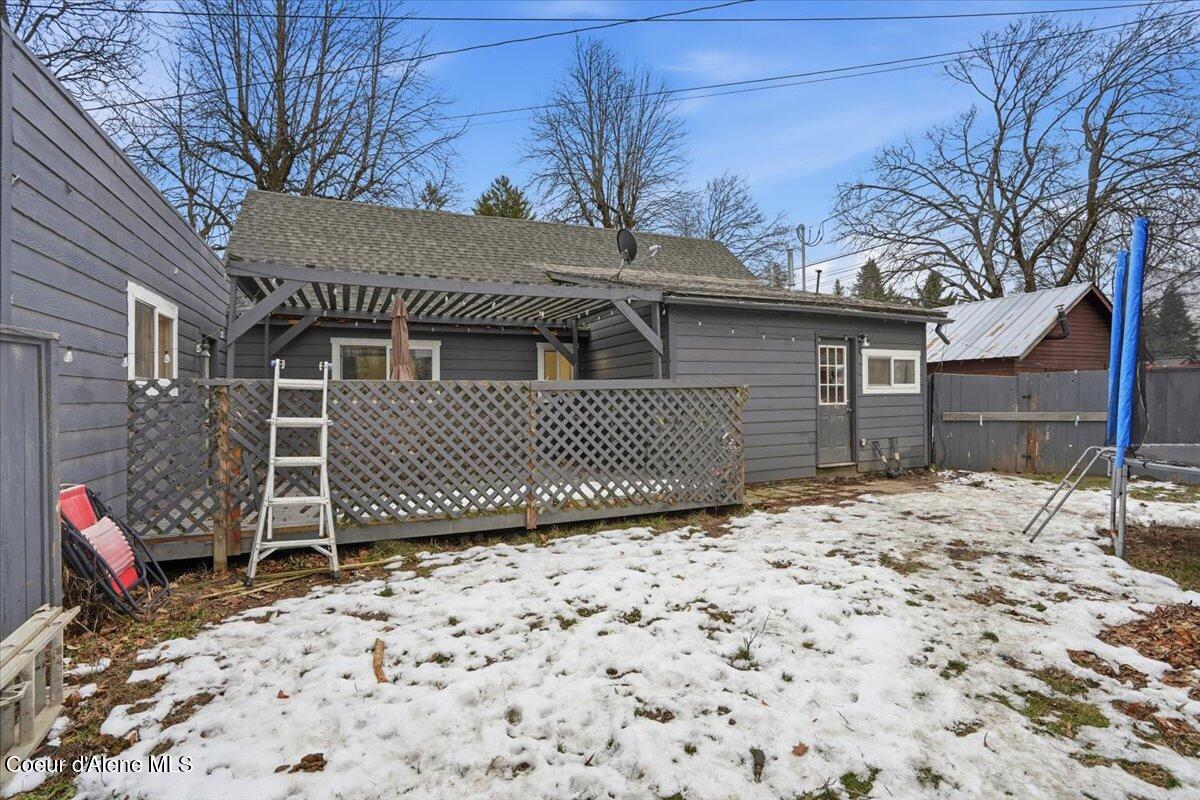 215 North Forest Avenue Sandpoint, ID 83864 - Photo 26 of 39 27-Back of Home