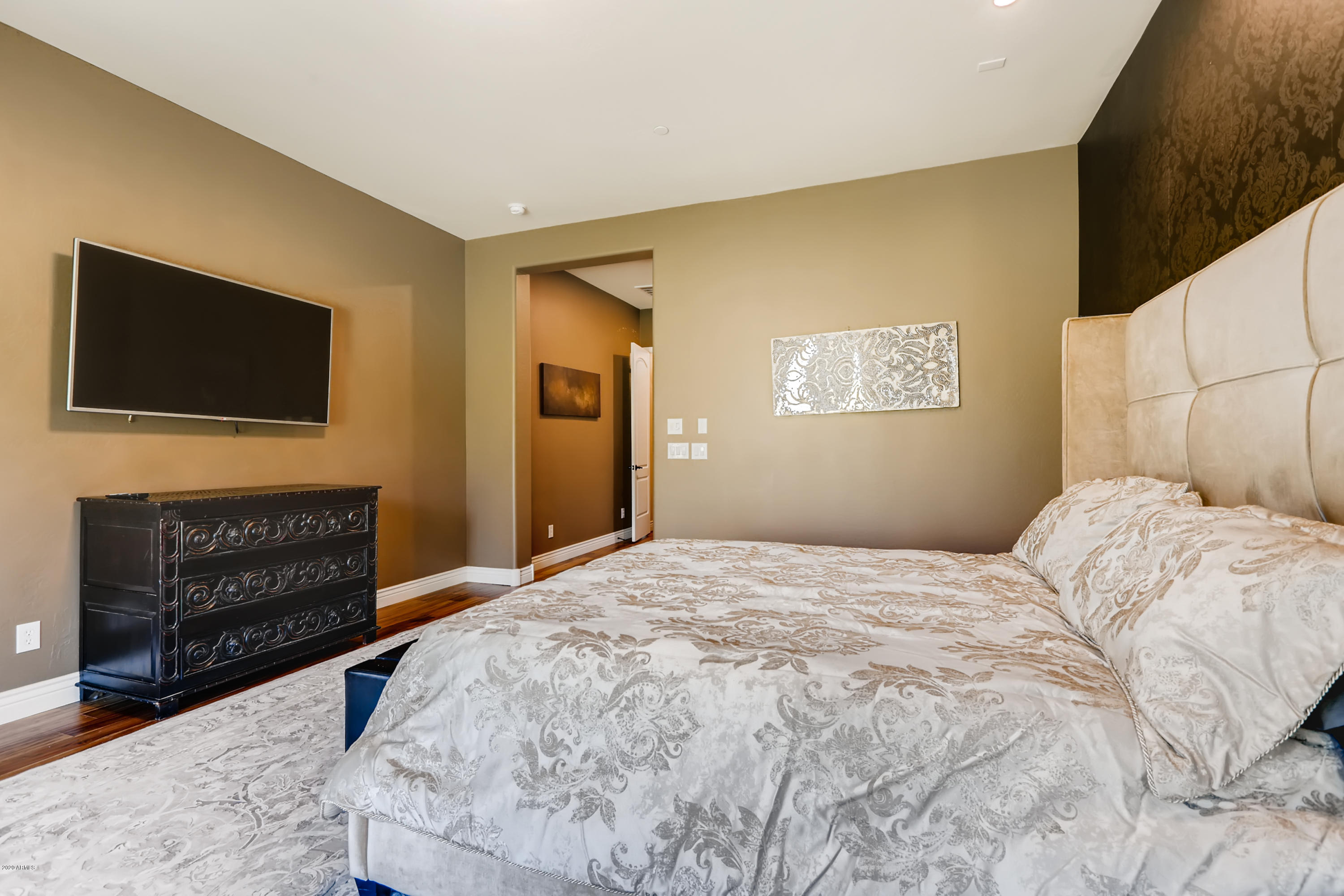 1606 West Red Bird Road Phoenix, AZ 85085 - Photo 11 of 31 1606 W Red Bird Rd Phoenix AZ-print-015-
