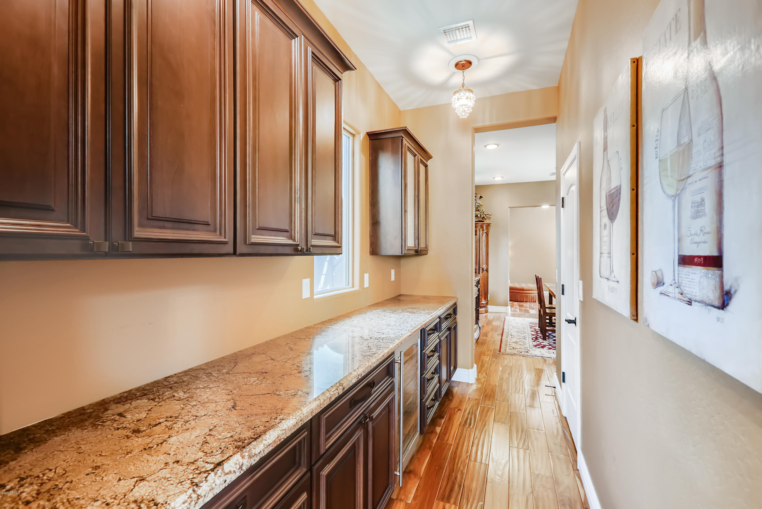 1606 West Red Bird Road Phoenix, AZ 85085 - Photo 5 of 31 1606 W Red Bird Rd Phoenix AZ-print-008-