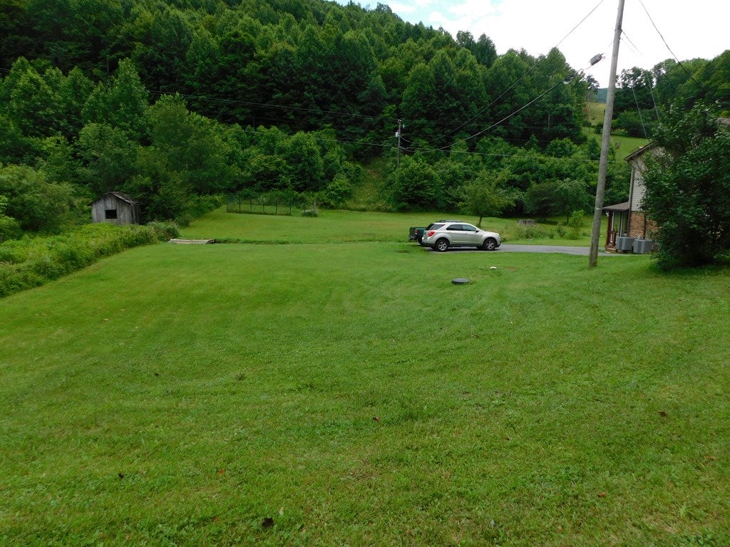 3030 Gratton Road Tazewell, VA 24651 - Photo 10 of 12 Gallery Image 10