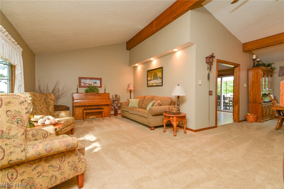 3207 Lyntz Townline Road Southwest Warren, OH 44481 - Photo 11 of 34 Gallery Image 11