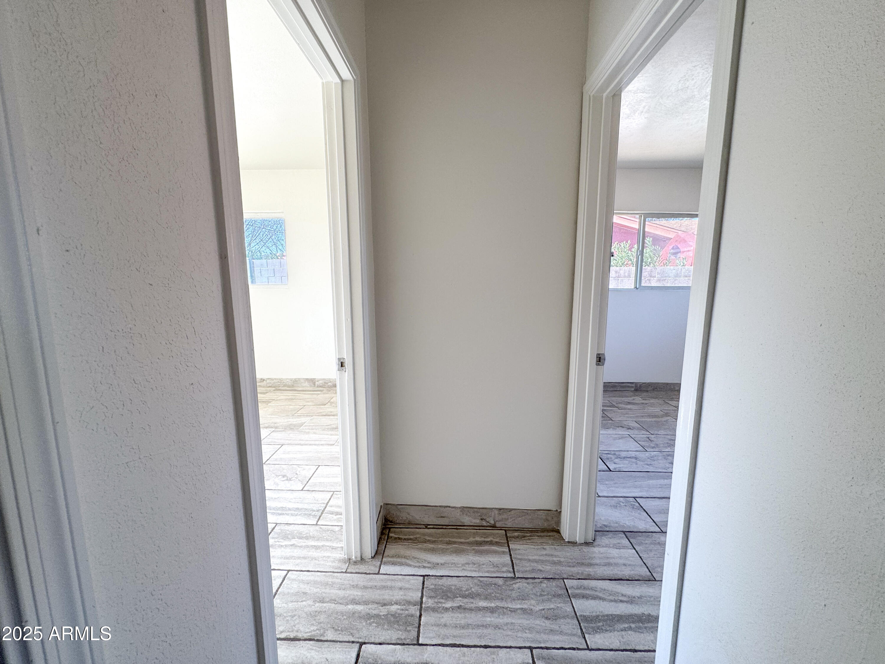 2739 West Rancho Drive Phoenix, AZ 85017 - Photo 17 of 33 a view of an entryway