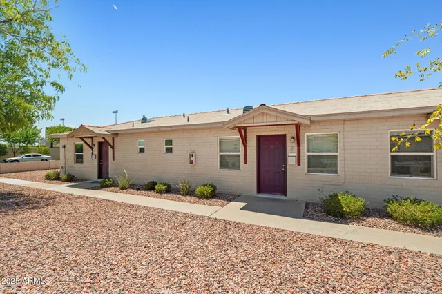 $1,245 | 528 East Pierson Street, Unit 9, Phoenix, AZ 85012