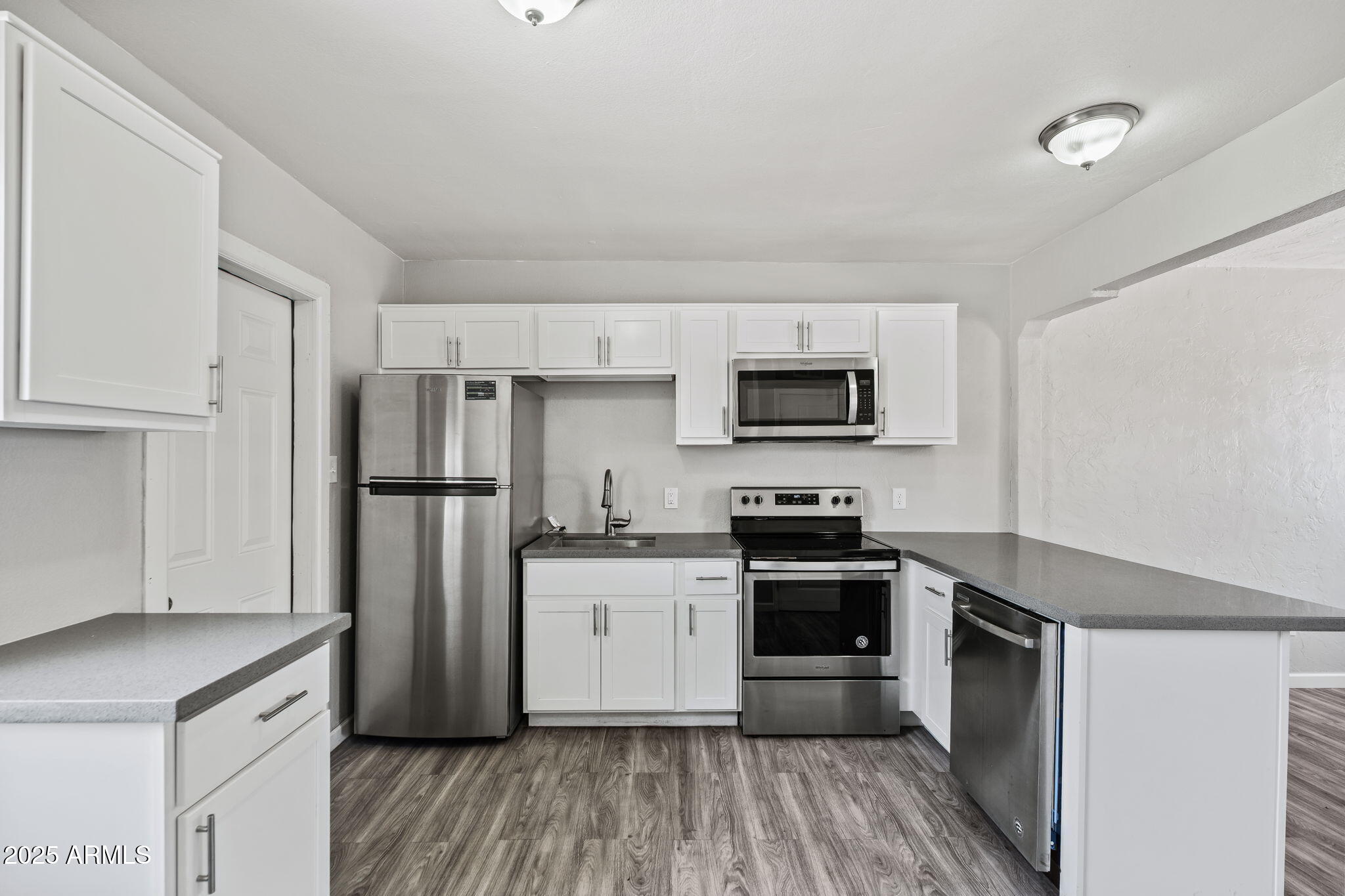 528 East Pierson Street, Unit 9 Phoenix, AZ 85012 - Photo 17 of 28 19-web-or-mls-Done-9