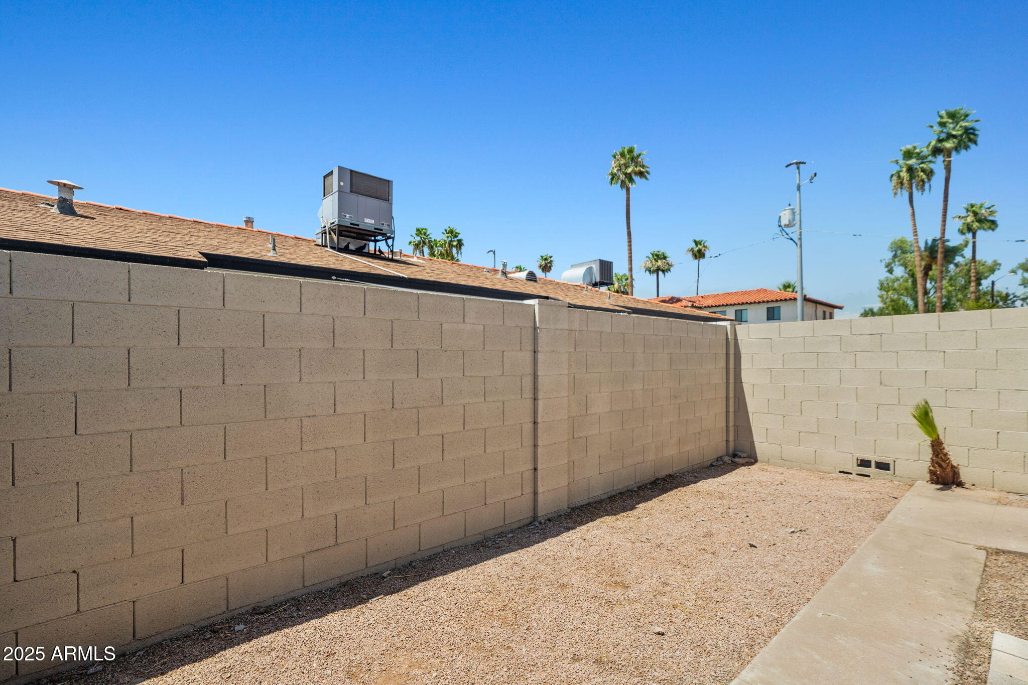 528 East Pierson Street, Unit 9 Phoenix, AZ 85012 - Photo 28 of 28 30-web-or-mls-Done-26