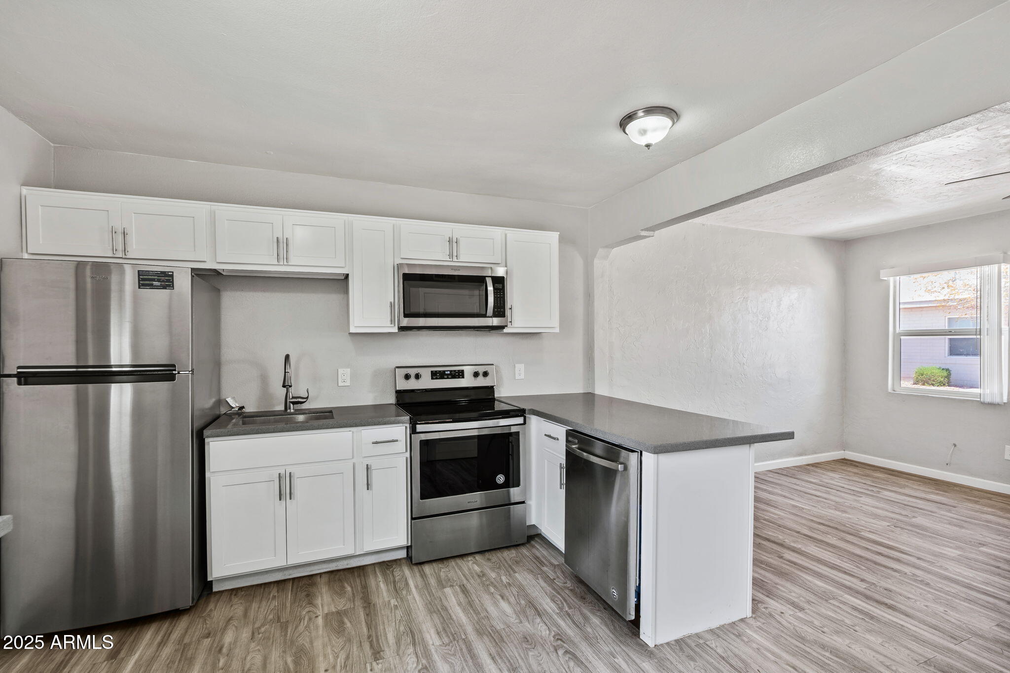 528 East Pierson Street, Unit 9 Phoenix, AZ 85012 - Photo 10 of 28 12-web-or-mls-Done-10