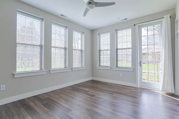 $270,000 | 1017 Keenan Court, Unit 21B, South Bend, IN 46615