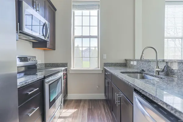 $270,000 | 1017 Keenan Court, Unit 21B, South Bend, IN 46615