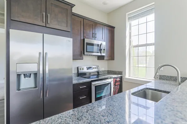 $270,000 | 1017 Keenan Court, Unit 21B, South Bend, IN 46615