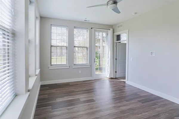 $270,000 | 1017 Keenan Court, Unit 21B, South Bend, IN 46615
