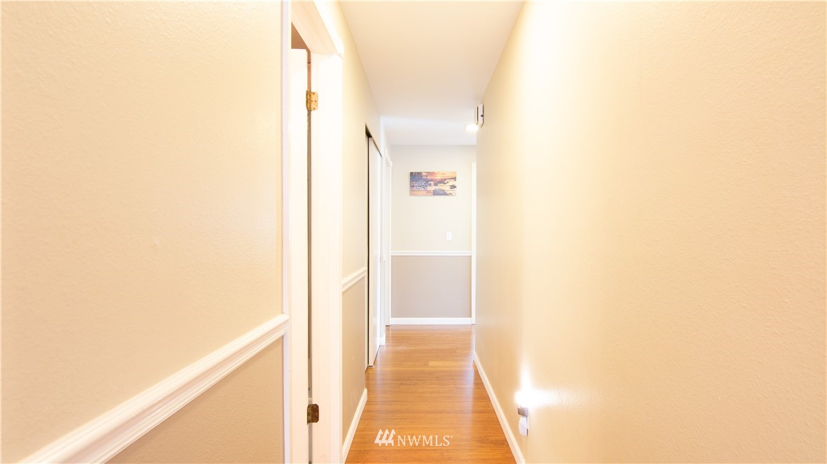 17036 159th Place Southeast Renton, WA 98058 - Photo 16 of 25 Gallery Image 16