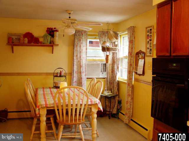 595 Sparton Road York, PA 17403 - Photo 3 of 8 Gallery Image 3