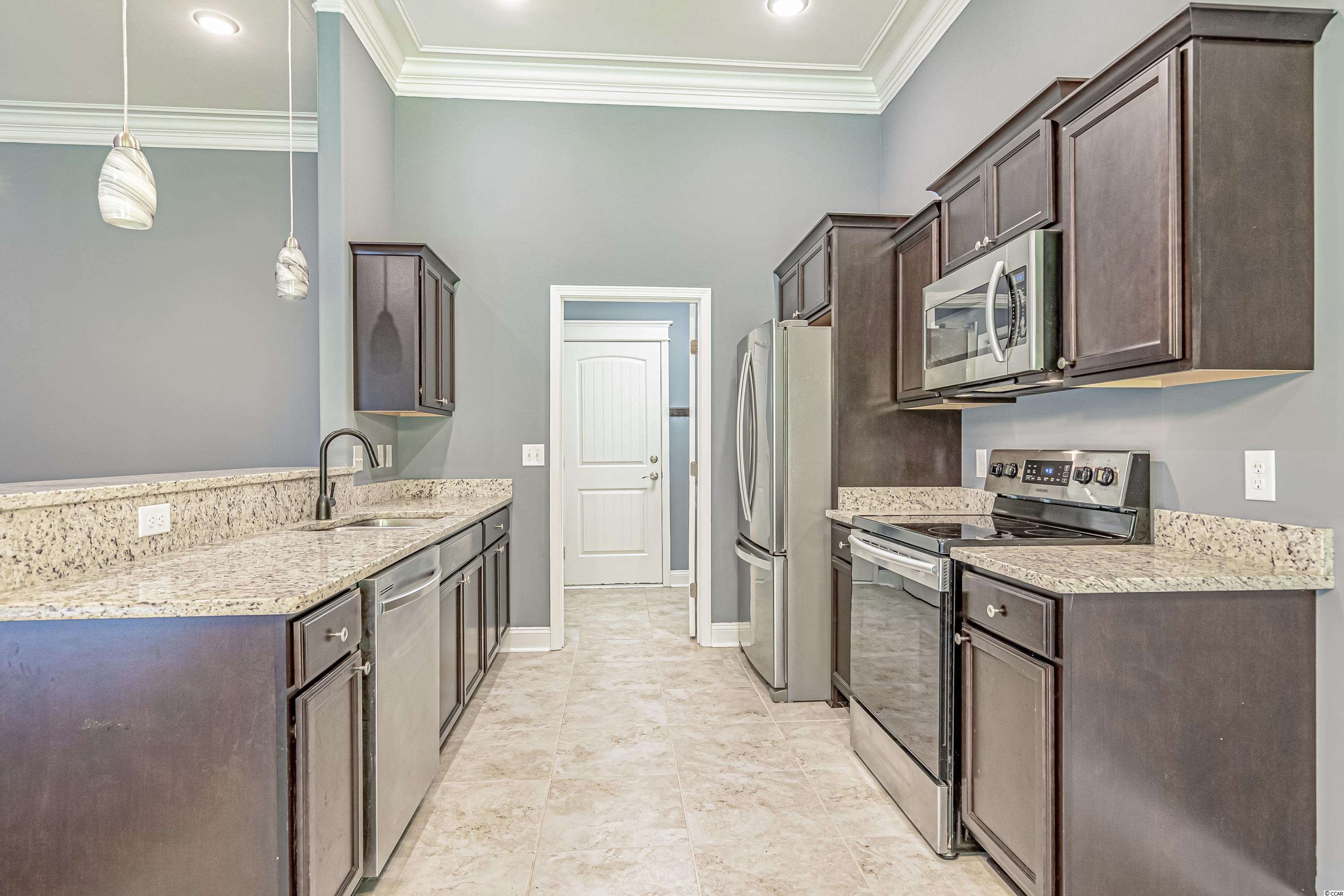 134 Hamilton Way Conway, SC 29526 - Photo 4 of 32 Gallery Image 4