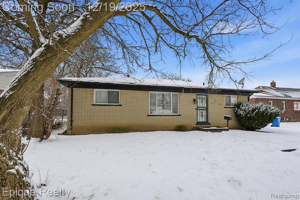 4052 Burton Street Inkster, MI 48141 - Photo 2 of 28