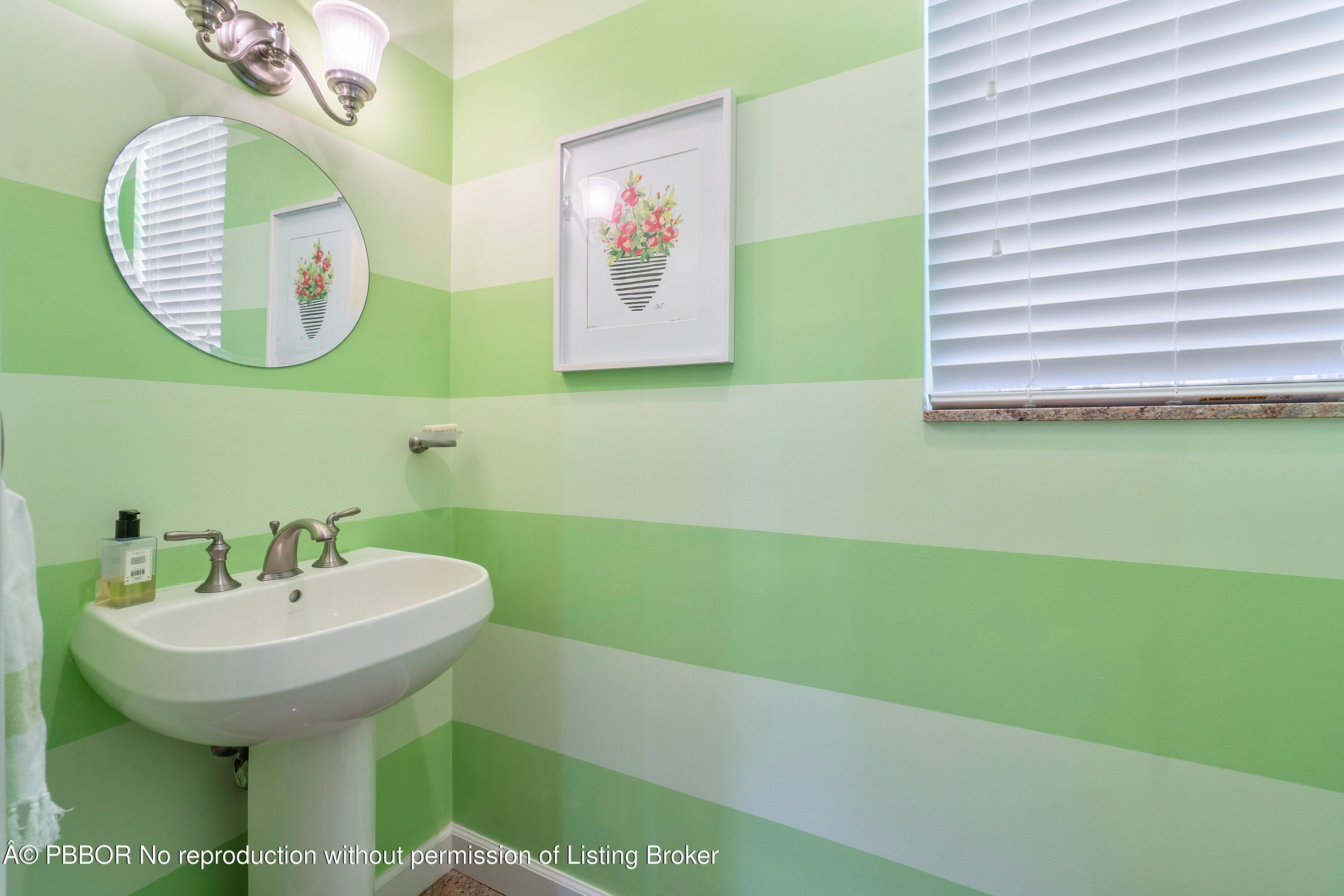 230 Plantation Road Palm Beach, FL 33480 - Photo 28 of 29 Powder Room