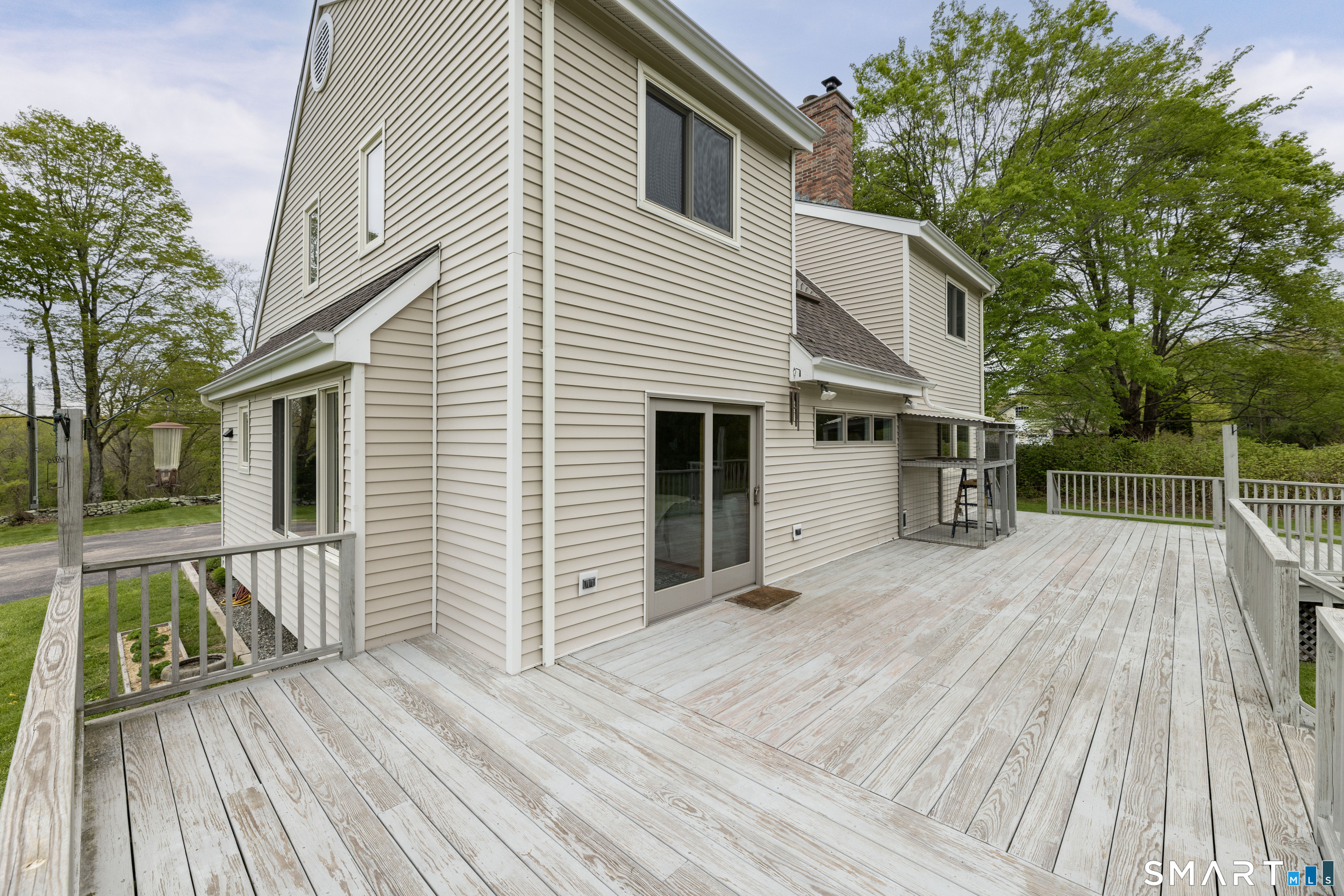 158 Wyassup Road North Stonington, CT 06359 - Photo 7 of 37