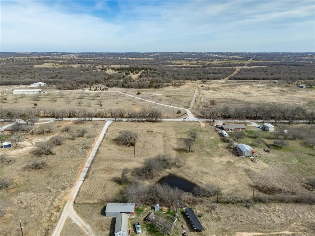 344 County Road 1110 Decatur, TX 76234 - Photo 2 of 16
