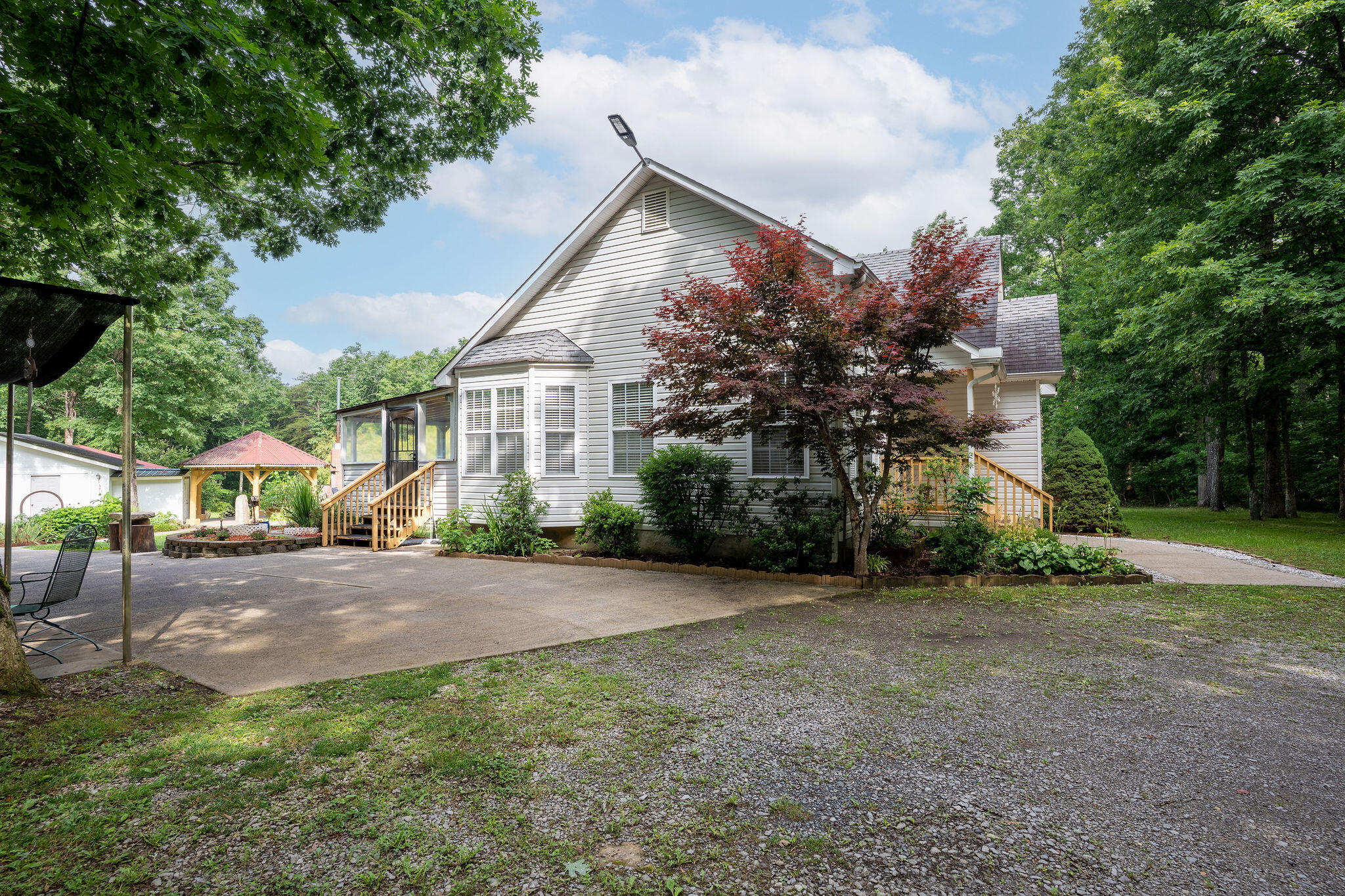 758 Old State Road Menlo, GA 30731 - Photo 5 of 69 A7304494-HDR-Edit
