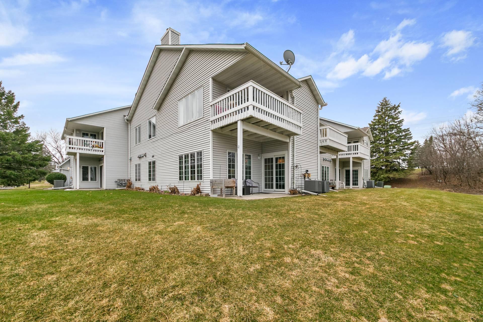 3583 Blue Jay Way, Unit 101 Eagan, MN 55123 - Photo 2 of 28