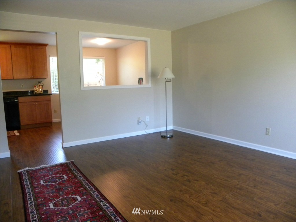 14063 Southeast 195th Place Renton, WA 98058 - Photo 7 of 12 Gallery Image 7