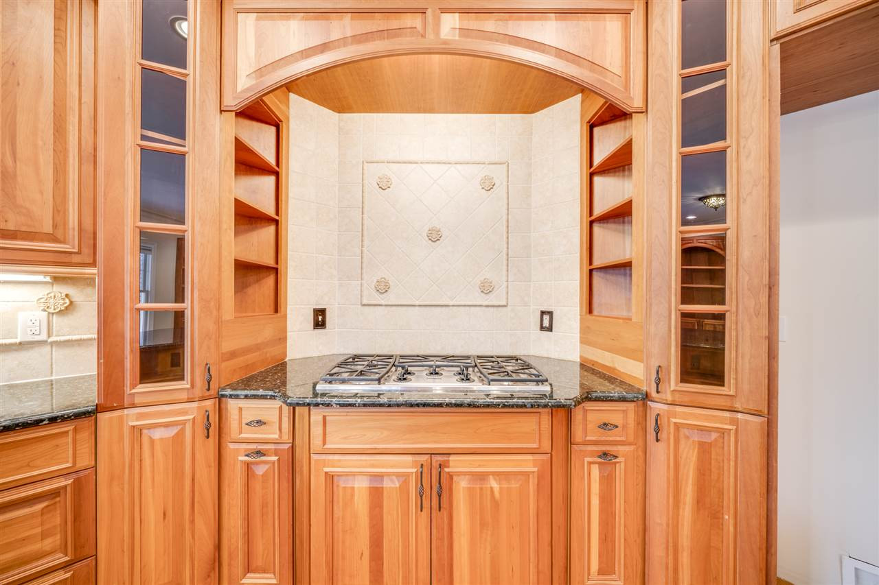12341 Beestone Lane Raleigh, NC 27614 - Photo 9 of 30 Kitchen