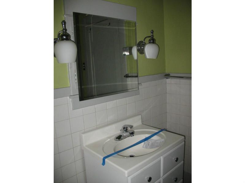 223 State Street Baden, PA 15005 - Photo 18 of 25 Full Bath.