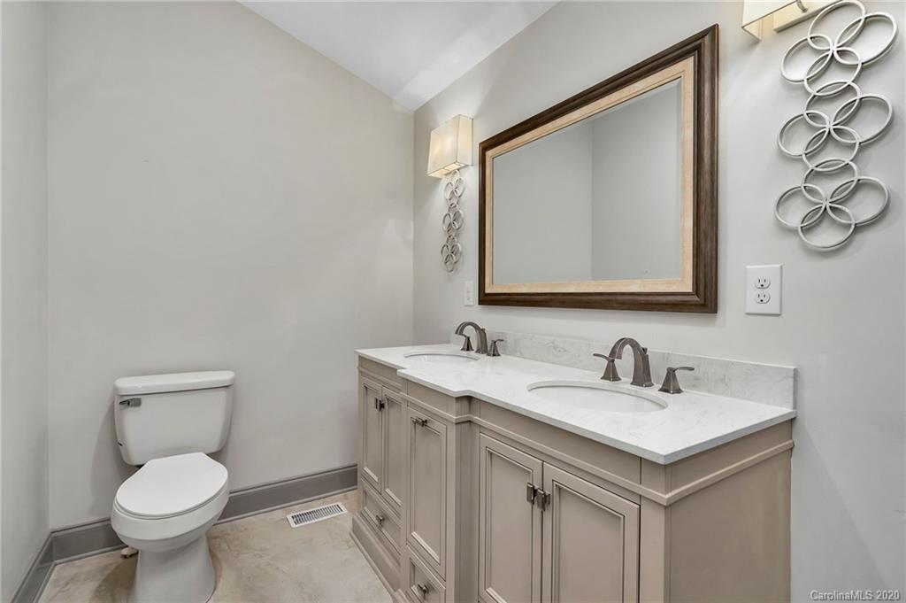 1122 Goodman Road Charlotte, NC 28214 - Photo 18 of 30