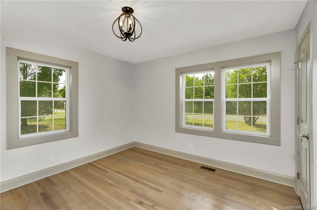 1122 Goodman Road Charlotte, NC 28214 - Photo 23 of 30