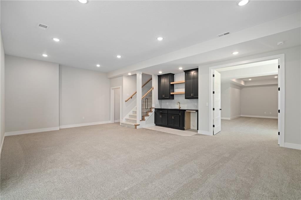 11216 South Gleason Road Olathe, KS 66061 - Photo 43 of 59
