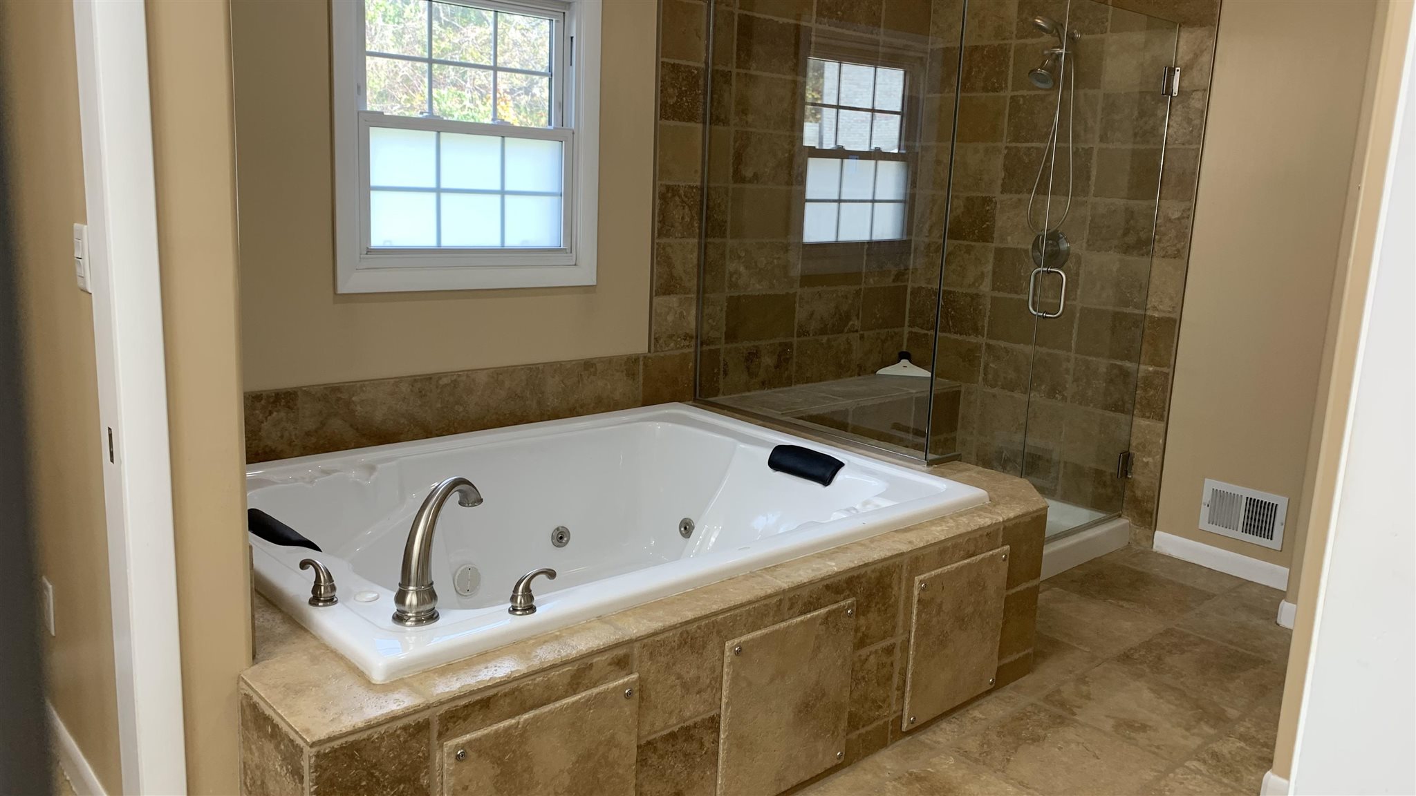 6028 Miami Road South Bend, IN 46614 - Photo 14 of 29 Gallery Image 14
