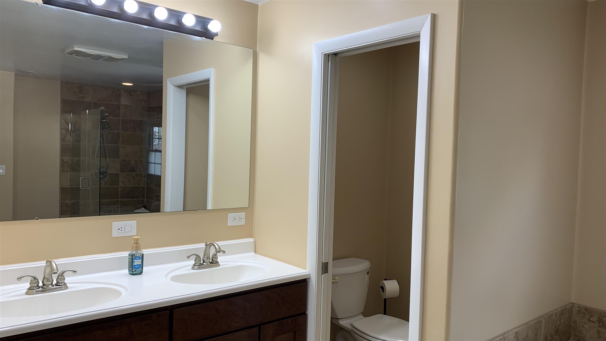 6028 Miami Road South Bend, IN 46614 - Photo 15 of 29 Gallery Image 15