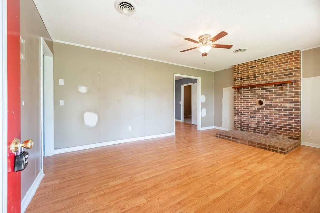 209 Rabbits Run Woodlawn, VA 24381 - Photo 5 of 53 Gallery Image 5