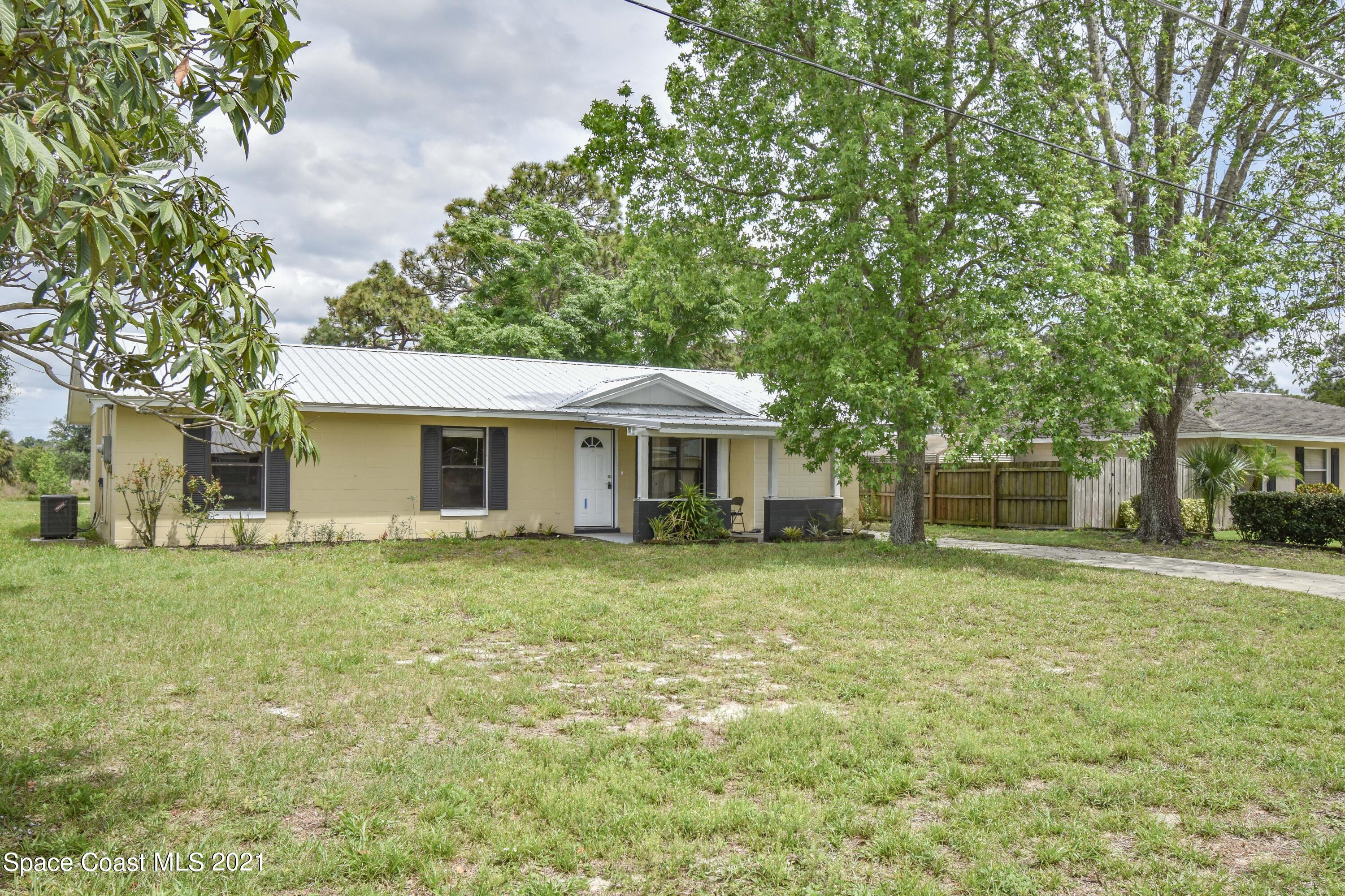 2169 Rudge Drive Mims, FL 32754 - Photo 20 of 21 DSC_0061