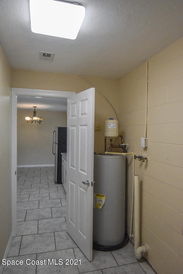2169 Rudge Drive Mims, FL 32754 - Photo 7 of 21 DSC_0136