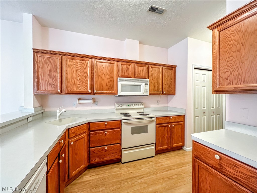 174 Wilcox Road Youngstown, OH 44515 - Photo 5 of 17 Gallery Image 5