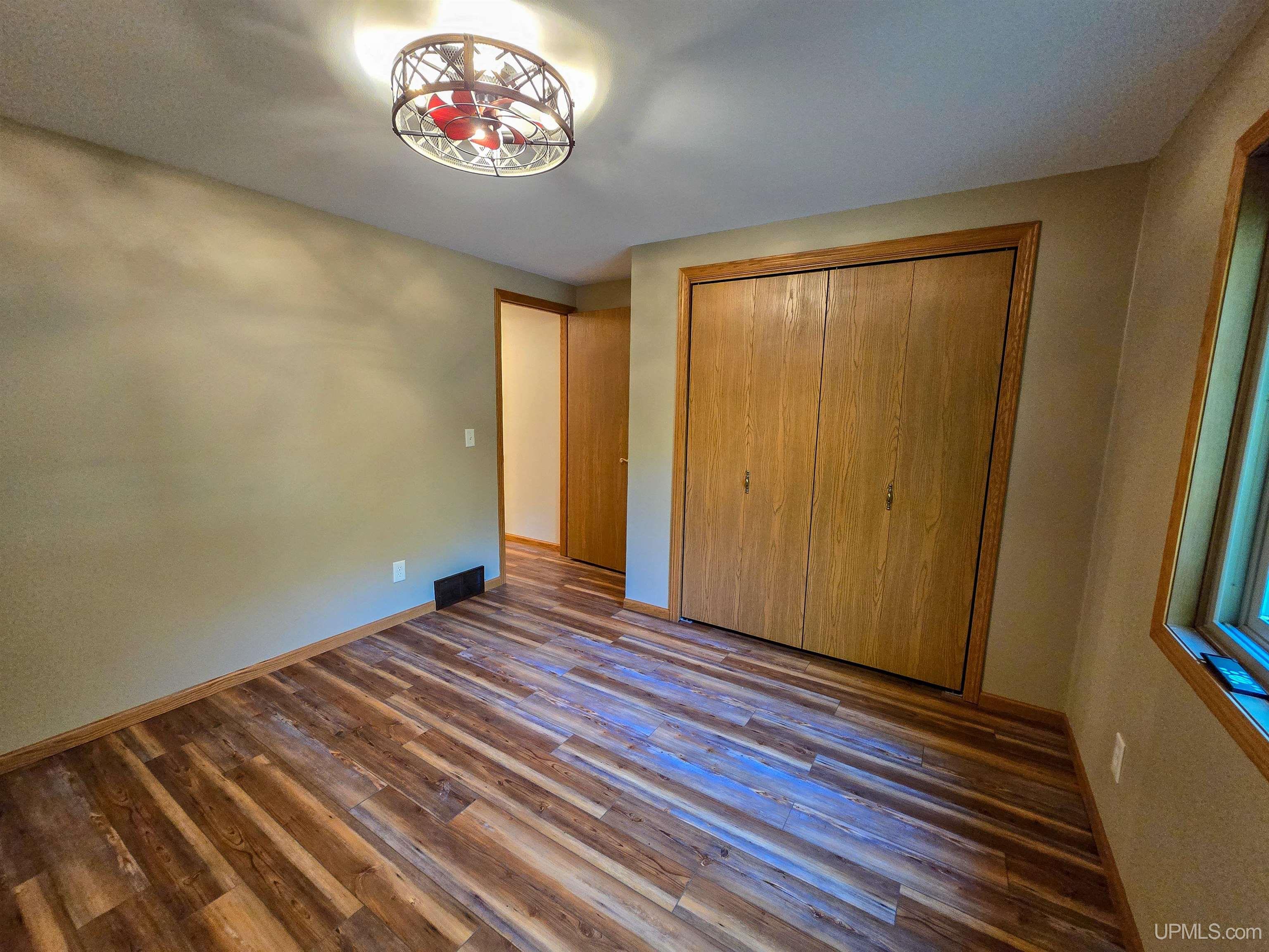3954 Hayward Road Munising, MI 49862 - Photo 19 of 73