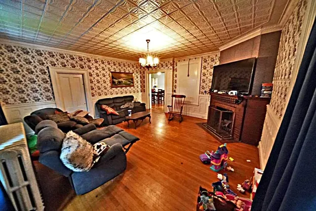 $165,000 | 84 Military Street, Houlton, ME 04730