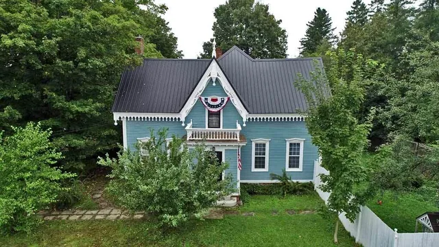 $165,000 | 84 Military Street, Houlton, ME 04730
