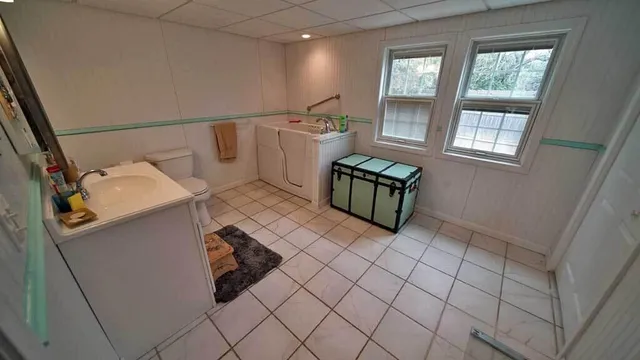 $165,000 | 84 Military Street, Houlton, ME 04730