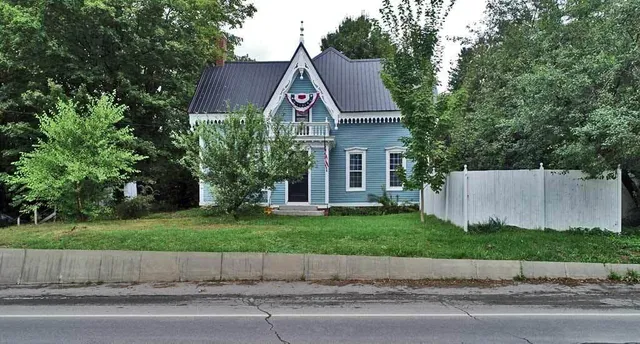 $165,000 | 84 Military Street, Houlton, ME 04730