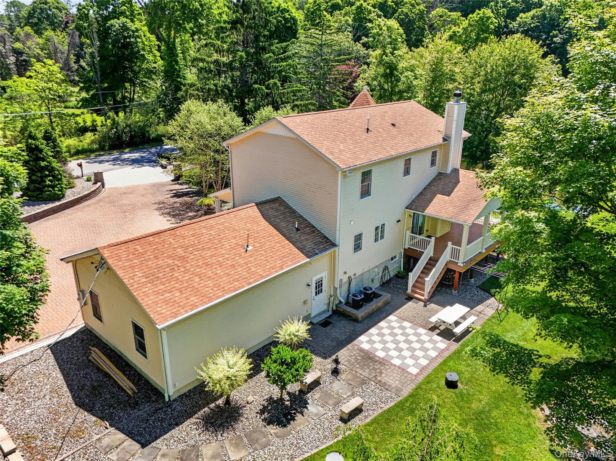 433 Barrett Hill Road Mahopac, NY 10541 - Photo 31 of 38