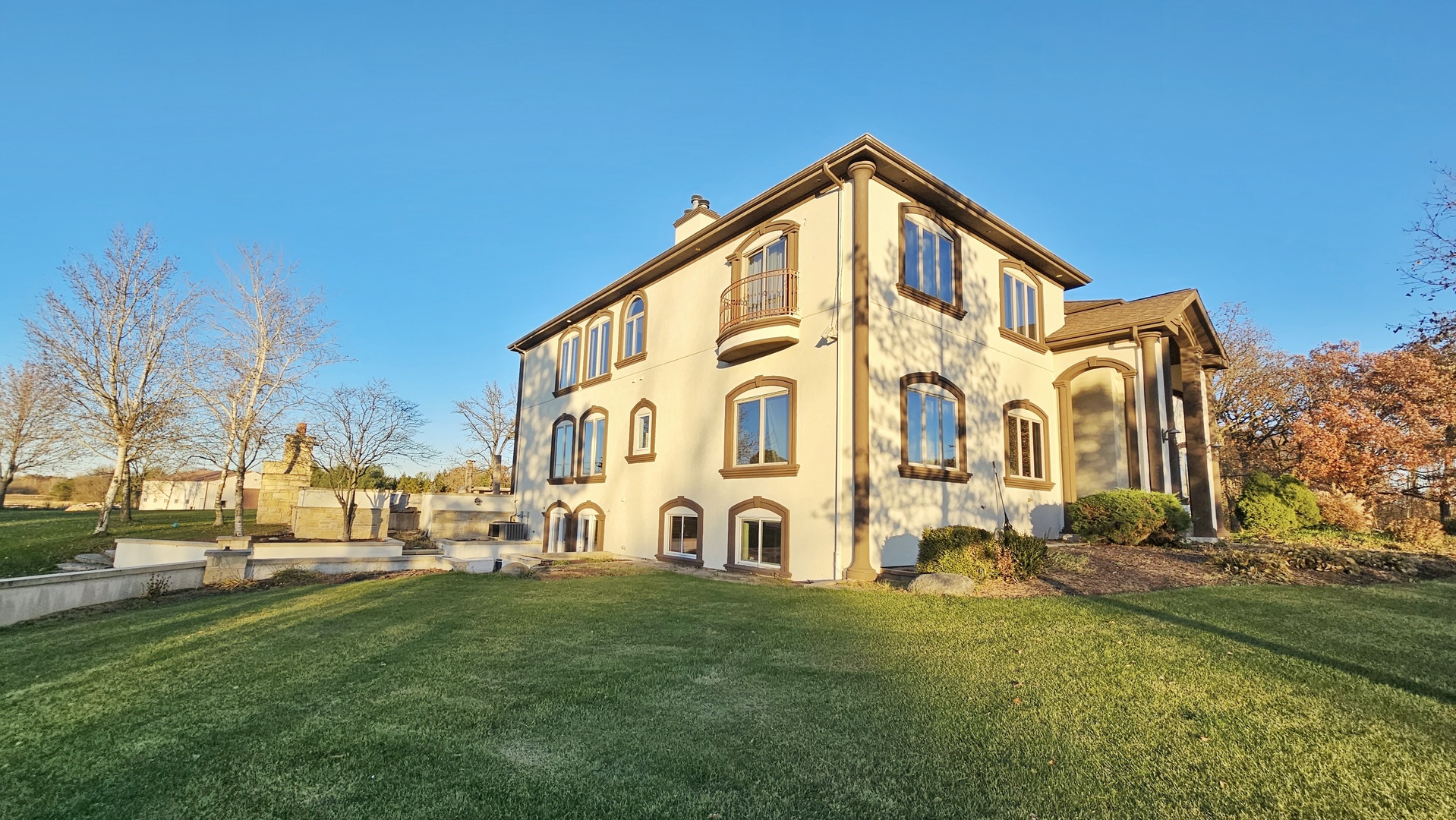 47W636 Chapman Road Burlington, IL 60109 - Photo 4 of 47 Gallery Image 4