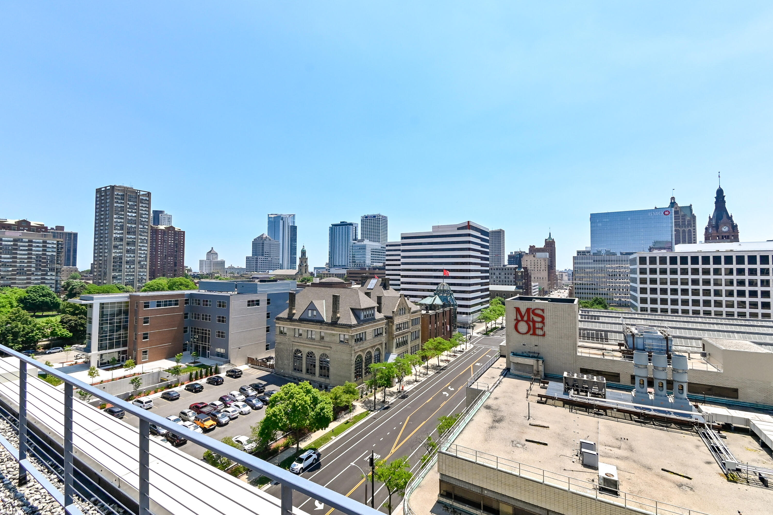 270 East Highland Avenue, Unit 224 Milwaukee, WI 53202 - Photo 31 of 36 Rooftop Deck
