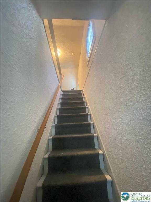 207 Chestnut Street Slatington, PA 18080 - Photo 26 of 26