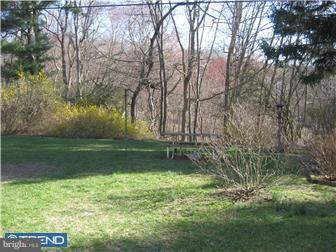 8436 Chippewa Road Philadelphia, PA 19128 - Photo 10 of 11