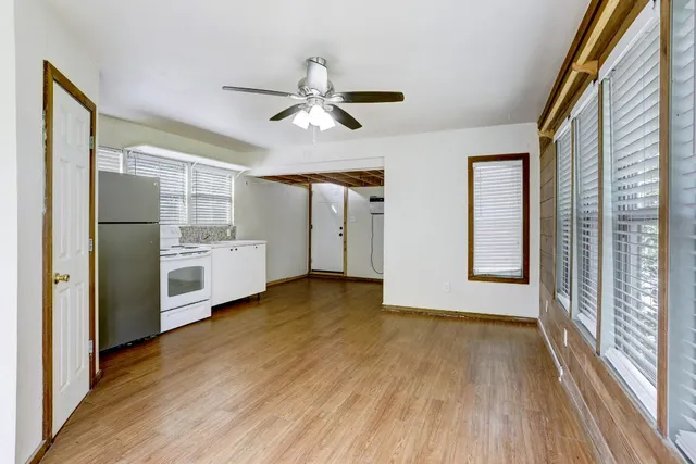 $1,200 | 901 Newman Drive, Unit B, Austin, TX 78703