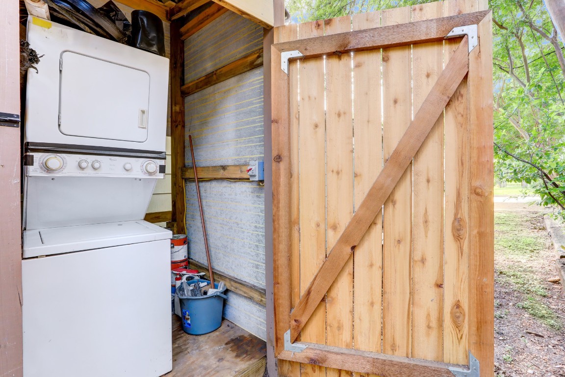 901 Newman Drive, Unit B Austin, TX 78703 - Photo 9 of 9