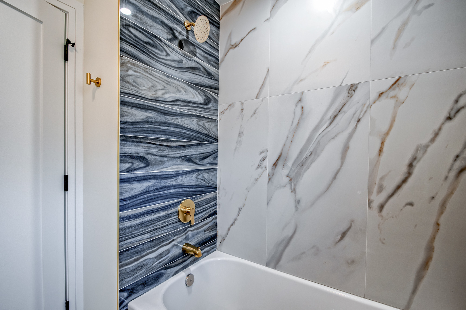 7607 West Devon Avenue Chicago, IL 60631 - Photo 17 of 26